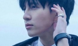 薛之谦儿子爆料视频大全,揭秘明星家庭背后的故事